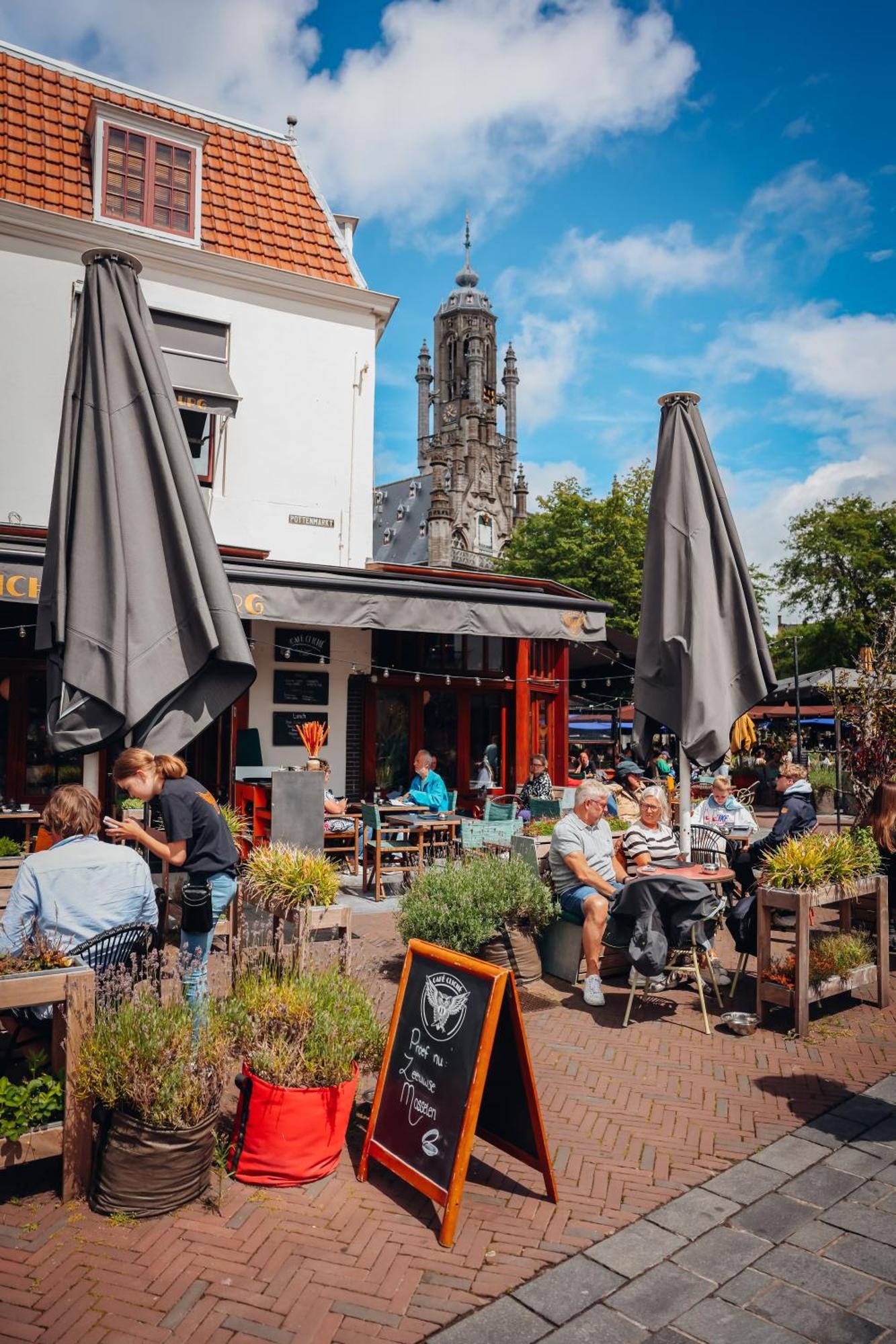 Van Der Valk Hotel Middelburg Exterior photo